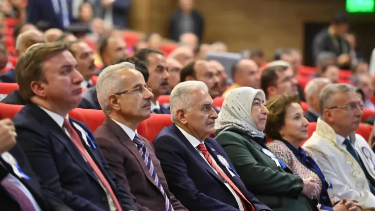 Öğrencilere Ücretsiz 10 Gb İnternet Paketinin Ne Zaman Verilmeye Başlanacağı Tarih Belli Oldu