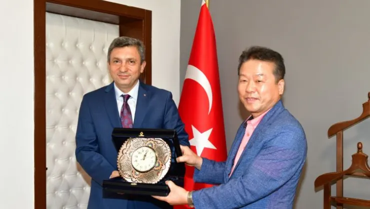 Park Türkiye Temsilcisi Yong Durk Park Vali Şahin'i Ziyaret etti