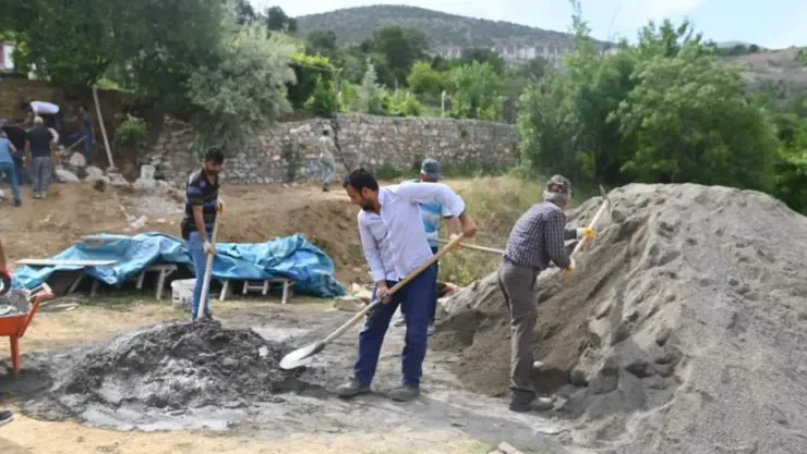 Pütürge'de Hizmet Aralıksız Devam Ediyor