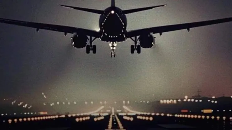 Suriye hava sahasını kapattı