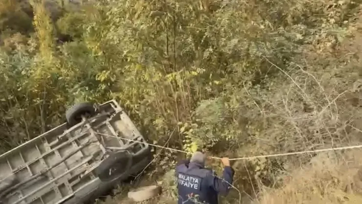 Taşmış Mevkiinde Kaza: Direksiyon Hakimiyetini Kaybeden Sürücü Yaralandı