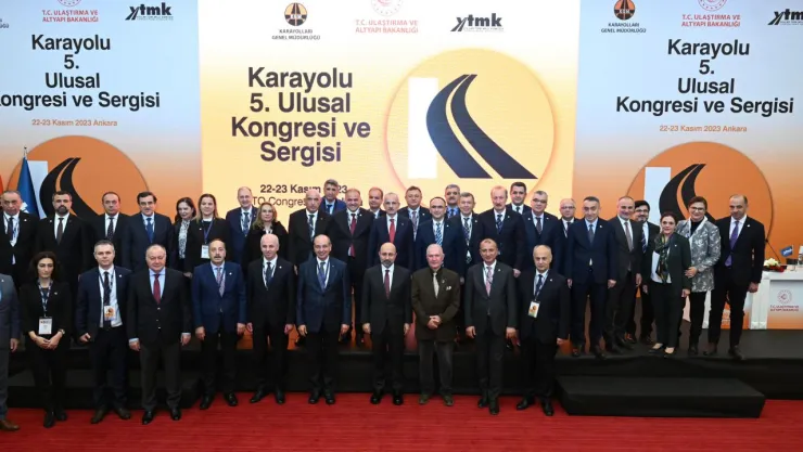 Ulaştırma Ve Altyapı Bakanı Abdulkadir Uraloğlu 5. Ulusal Karayolu Kongresi Ve Sergisi Açılış Töreni'ne Katıldı