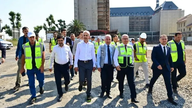 Uraloğlu: 'Gar ve Arazisindeki Çalışmalar 2024'te Tamamlanacak