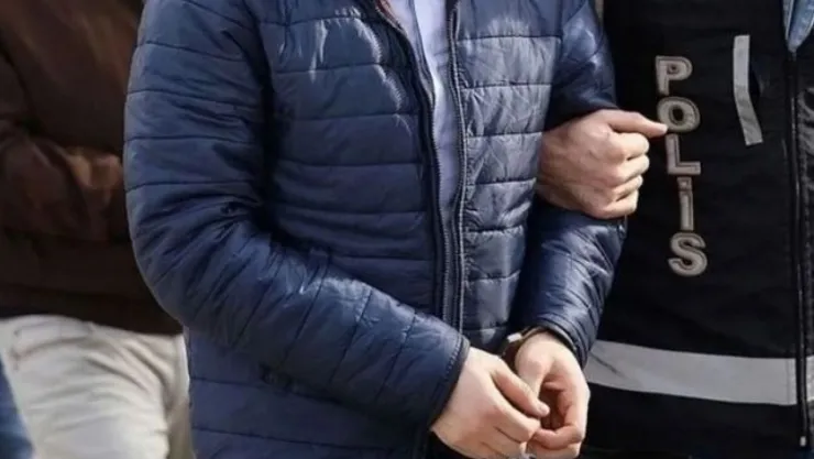Uyuşturucu veya Uyarıcı Madde Ticareti Yapma veya Sağlama suçundan aranan şahıs yakalandı