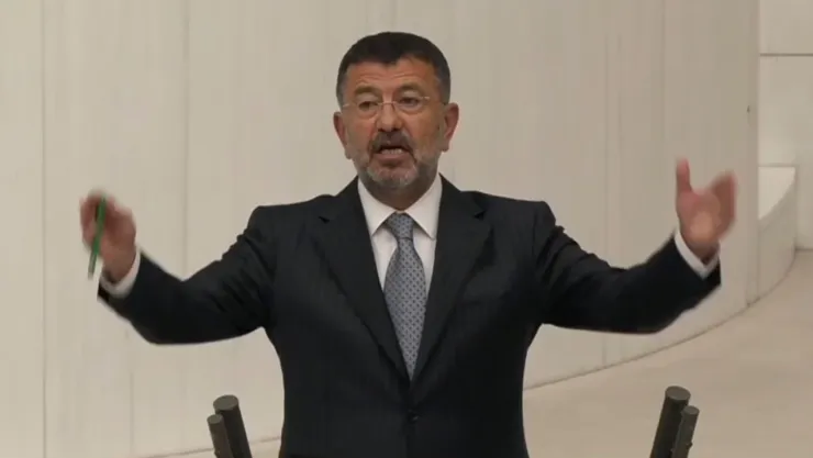 Veli Ağbaba: 'Bağ-Kur primi yüksek, esnaf çalışırken de emeklilikte de aç kalıyor'