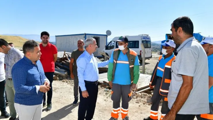 Yeşilyurt Belediyesi, Melekbaba Mahallesini Konforlu Yollarla Buluşturuyor