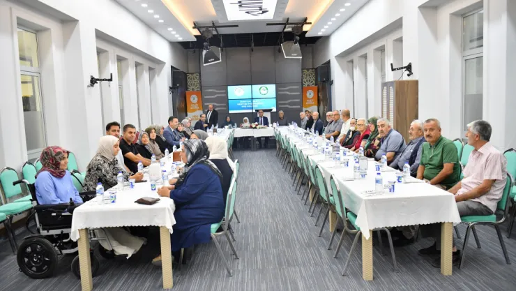 Yeşilyurt'ta Evde Sağlık Takibi Kolaylaşıyor: Tansiyon Aletleri Dağıtıldı