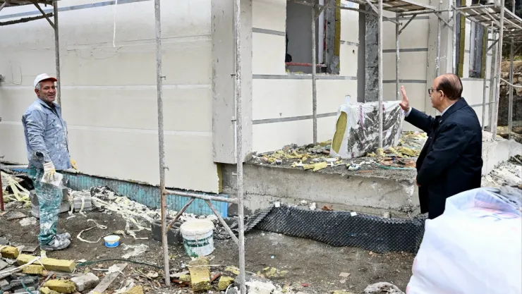 Yeşilyurt'ta Köy Evleri ve Tarihî Konaklarda Dönüşüm Hızlandı