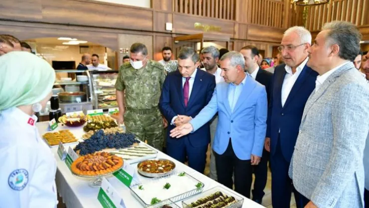 Yeşilyurt'un 11 farklı yöresel lezzetinin Coğrafi İşaret Tescil Tanıtım toplantısı yapıldı