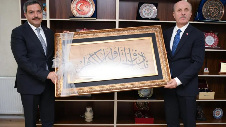 YÖK Başkanı Prof. Dr. Erol Özvar Turgut Özal Üniversitesini ziyaret etti.