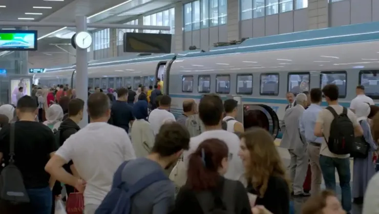 Yüksek hızlı tren hatlarında ek seferler düzenlenecek
