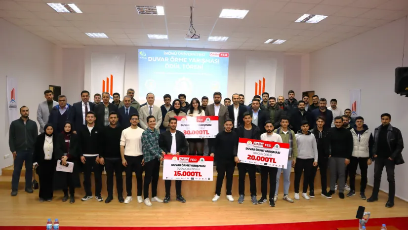 Akademi İle Sektör Aynı Sahada: İnönü Üniversitesi'nde Duvar Örme Yarışması Ödüllerle Sonuçlandı