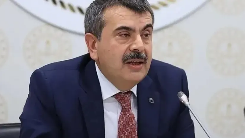 Bakan Tekin: Erken tatil gündemimizde yok, zorunlu eğitim süresi değişmiyor