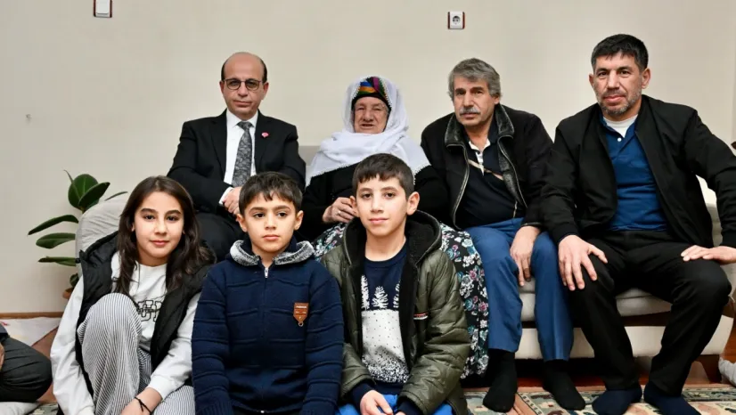 Başkan Geçit'ten Dört Kuşağın Bir Arada Yaşadığı Aileye Ziyaret!