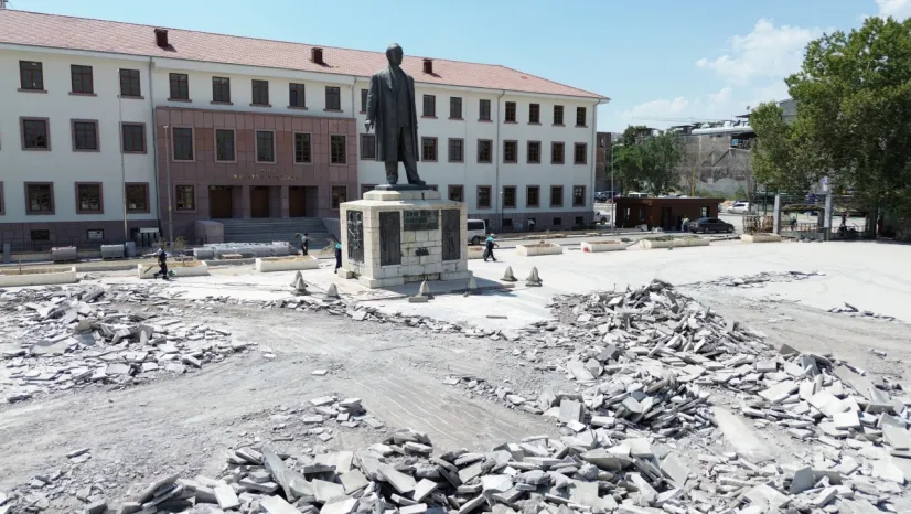 Başkan Taşkın Esnafın Sorununu Bakana İletti