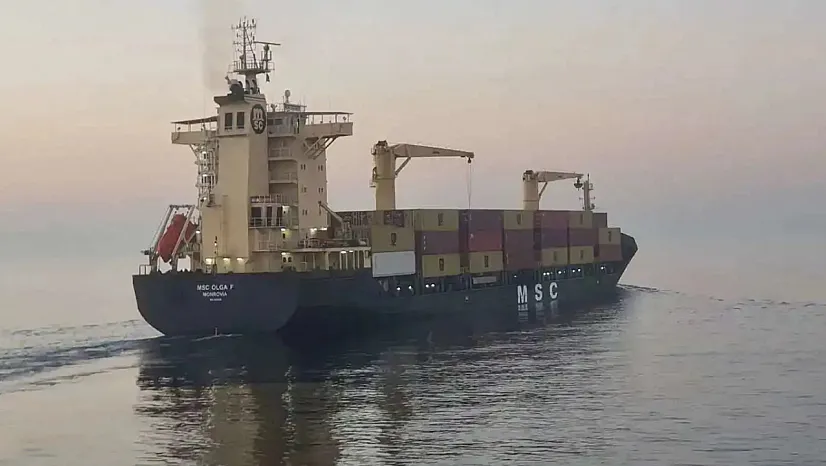 Çanakkale Boğazı'nda transit gemi trafiği durduruldu