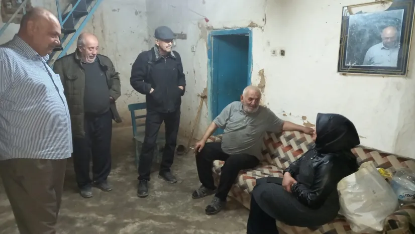 Depremde Evi Ağır Hasar Gören Hüseyin Atılgan'a Hayırseverlerden Büyük Destek