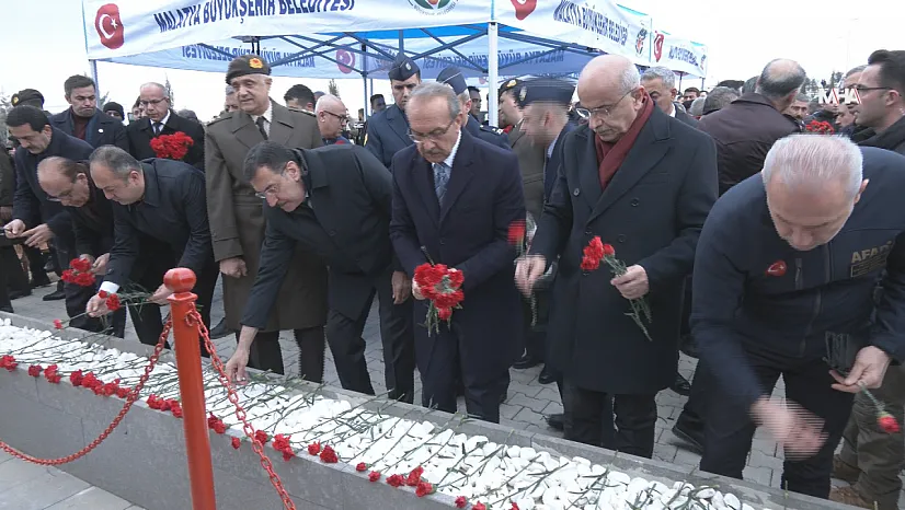 Depremde Kaybettiklerimiz İçin Malatya'da Anma Programı Düzenlendi