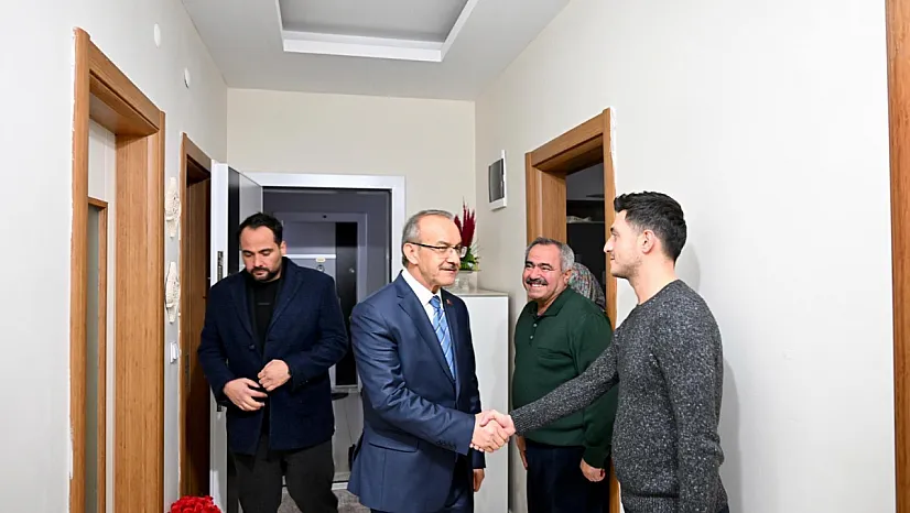 Depremin Üçüncü Yılında Acılar Paylaşılıyor: Vali Yavuz'dan Taziye Ziyaretleri