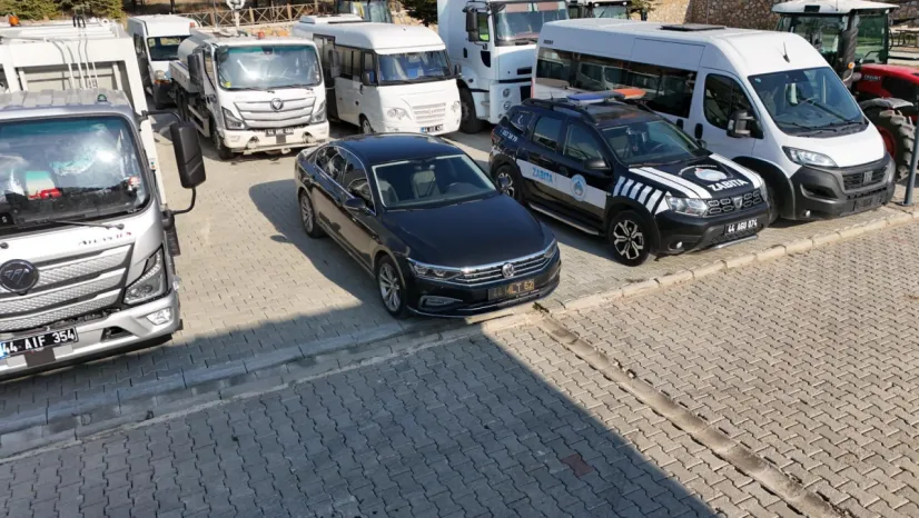 Doğanşehir'de Borçsuz Yatırım Modeli: Belediye Filosuna 14 Araç Kazandırıldı