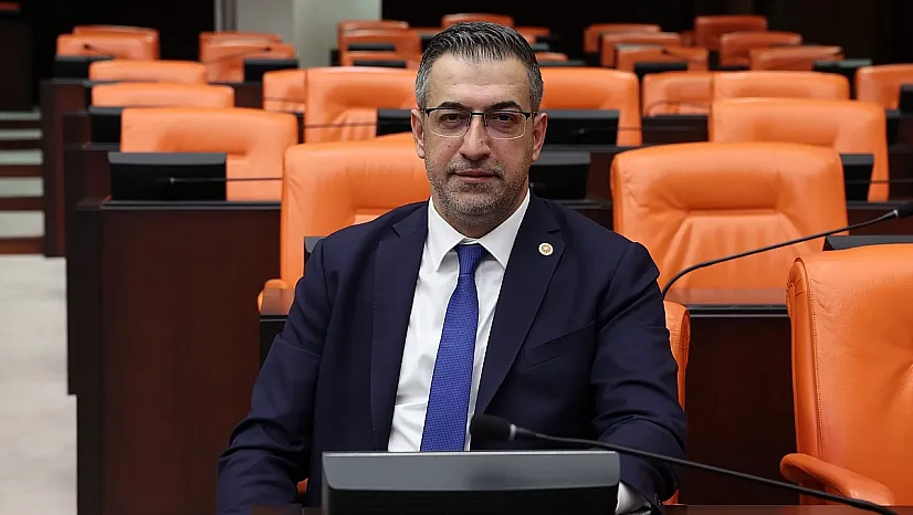 Elazığ'da 'Yüksek Tahsil Vakfı' Girişimi: 500 Öğrenciye Aylık Destek Sözü