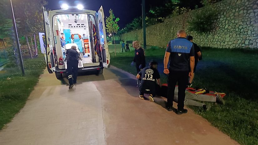 Elektrikli Scooter'dan Düştü, Hastaneye Kaldırıldı