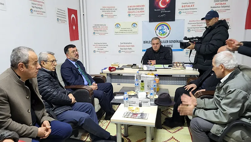 Emeklinin Zammı Enflasyona Yenildi