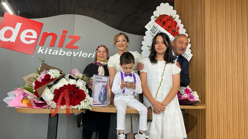 Fatma Ersekman, İlk Şiir Kitabının Galasında Okuyucularıyla Buluştu