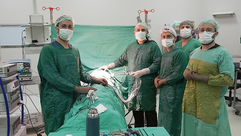 İki Böbreğinde Kanser Vardı, Başarılı Ameliyatlarla Sağlığına Kavuştu