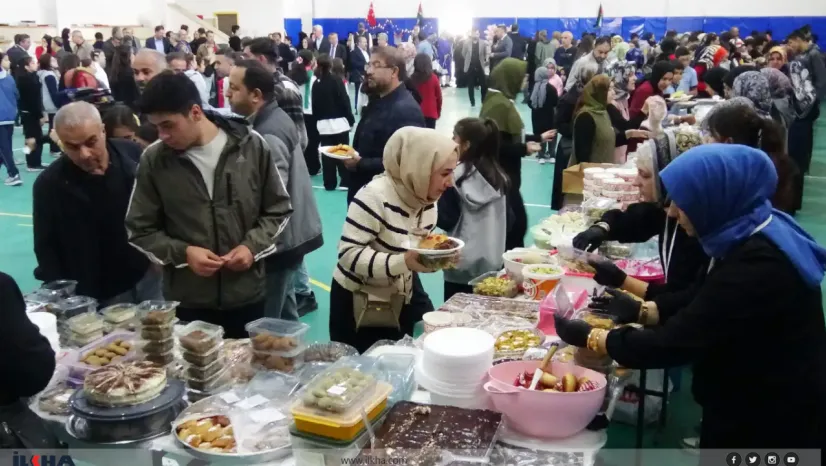 İmam hatip lisesinin Gazze için açtığı hayır çarşısına yoğun ilgi