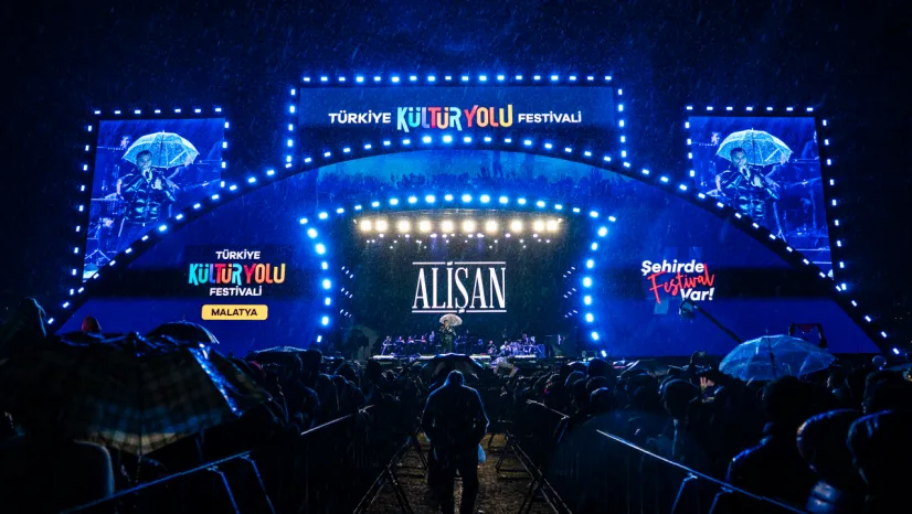 'Malatya'ya Bir Konser Borcum Var'— Alişan'dan Duygusal Teşekkür