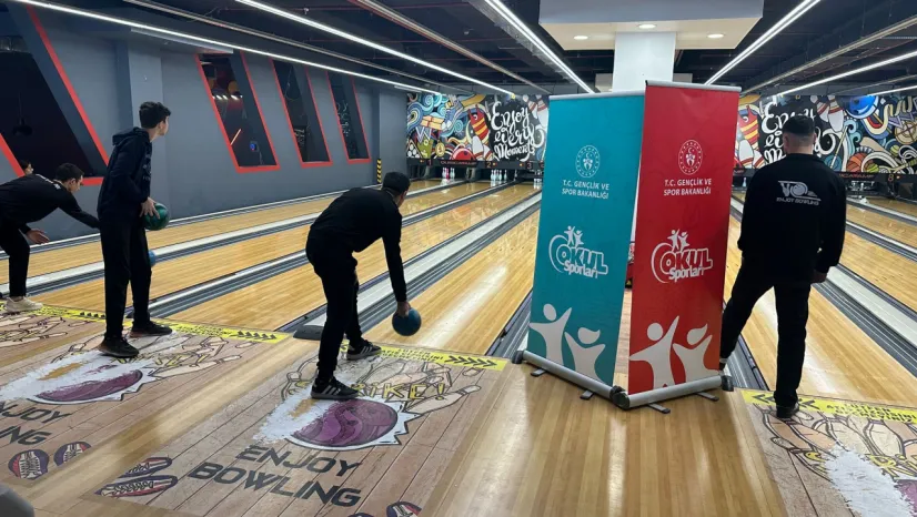 Okul Sporları Bowling Liseler İl Birinciliğine Yoğun İlgi