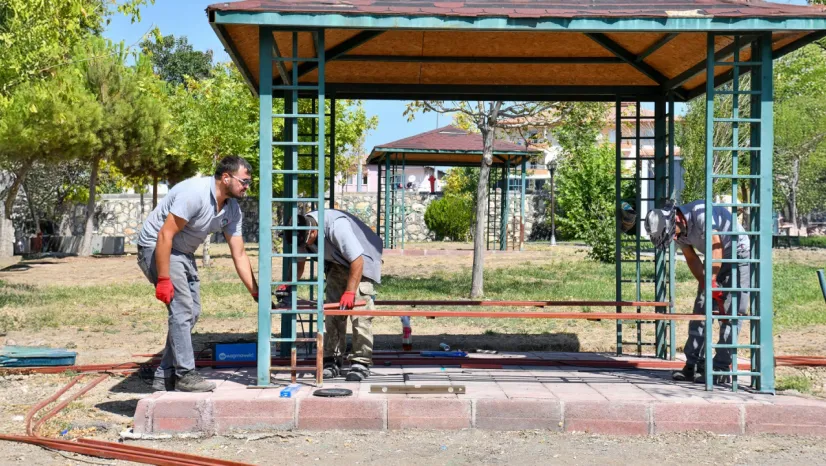 Parklarda Konfor ve Güvenlik Artıyor: Yeşilyurt'un Yeşil Kimliği Korunuyor