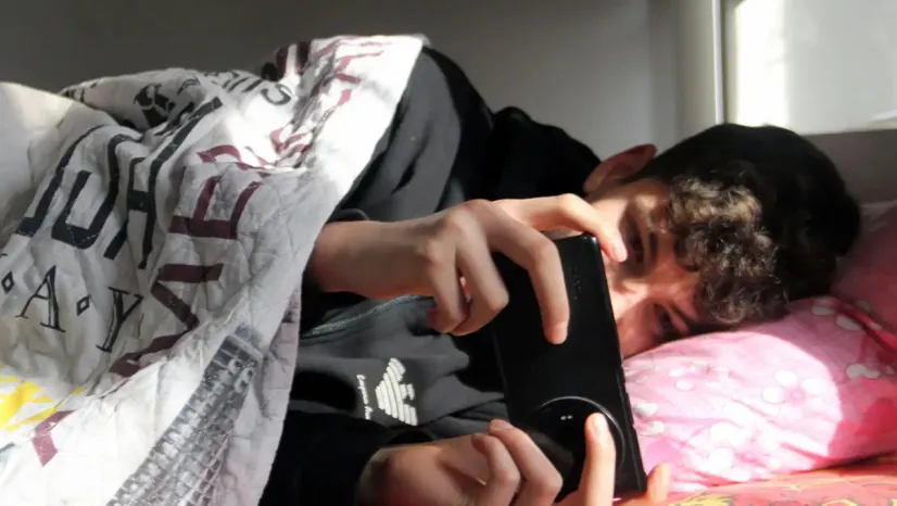 Telefondan uzak kalma korkusu psikolojiyi bozuyor!