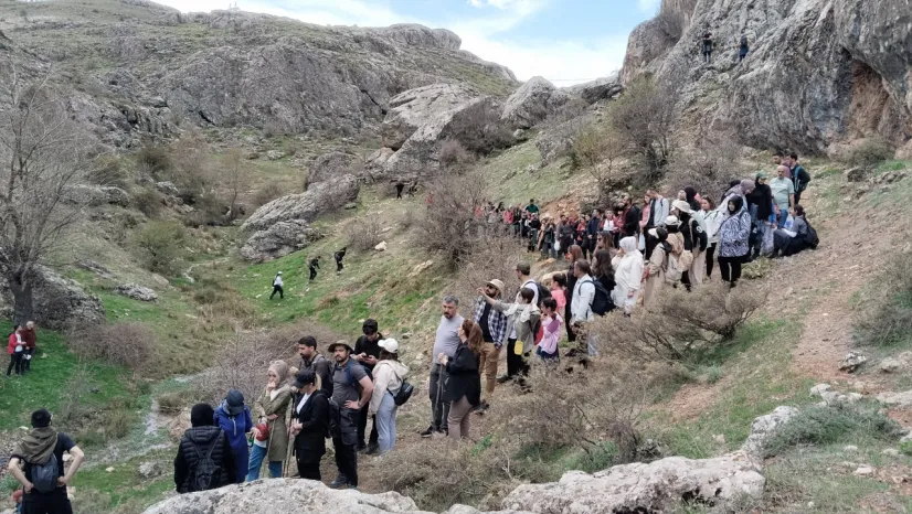 Turizm Haftası'nda Ölbe Vadisi'nde Doğa Yürüyüşü Düzenlendi