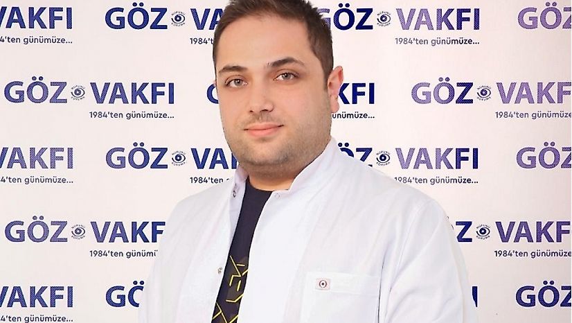 Uzmandan Yaz Uyarısı: Havuzda Göz Sağlığınızı Riske Atmayın