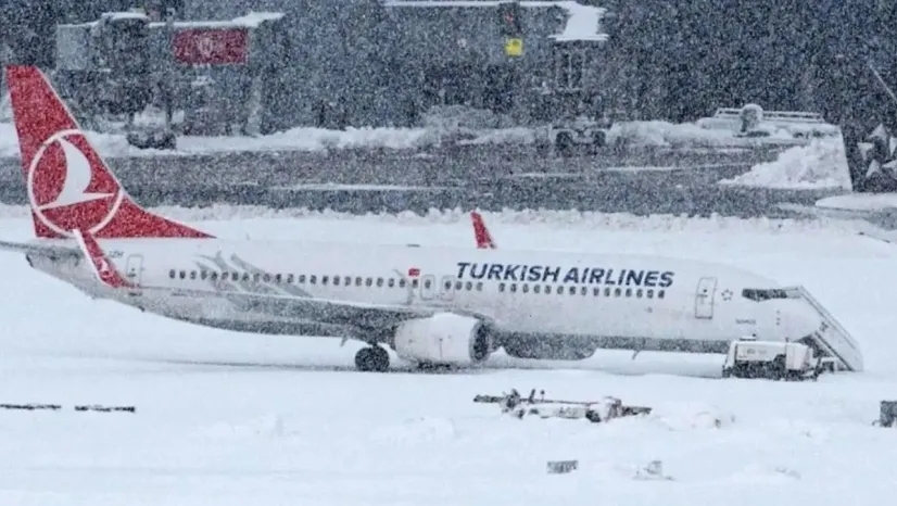 Yeni Yıla Hava Engeli: THY ve AJet Seferleri İptal Etti