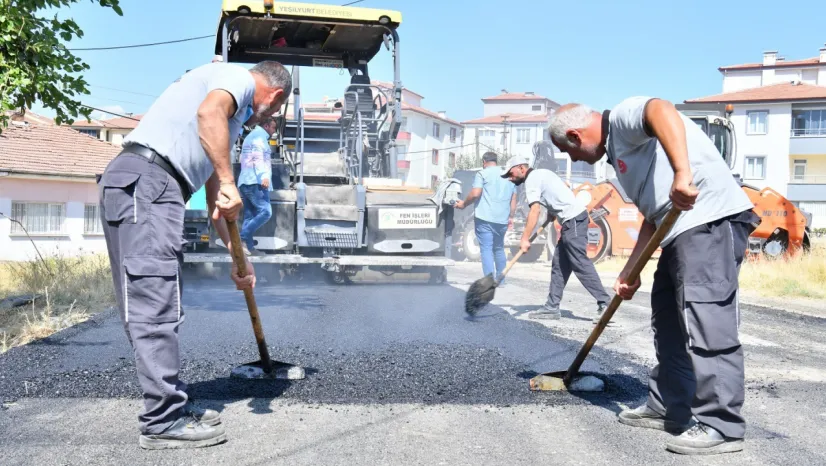 Yeşilyurt Güçlü Ulaşım Yatırımlarıyla Modern Bir Kimliğe Kavuşuyor