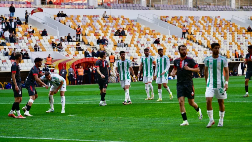 Yeşilyurtspor Evinde Yıkıldı!