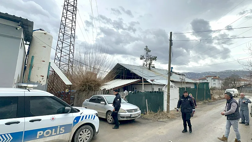 Yüksek Gerilim Hattı Yerleşim Alanına Düştü: Facianın Eşiğinden Dönüldü