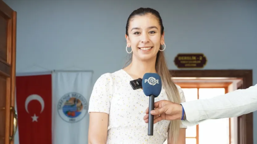 100 yıllık Cumhuriyet İlkokulu, sanat ve eğitim atölyesi olarak hizmet veriyor