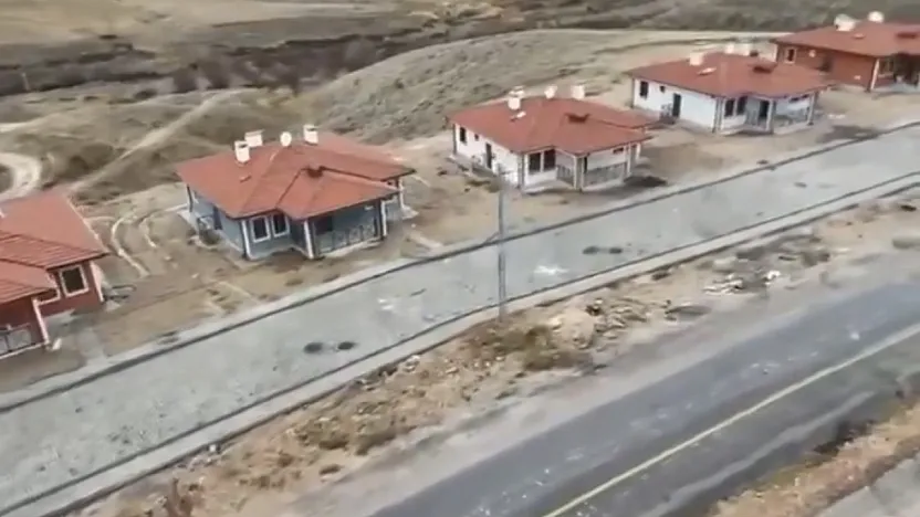 11 Kırsal Konutta Anahtarlar Sahiplerini Buluyor