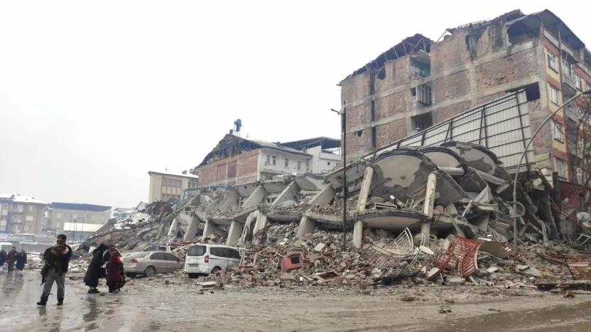 26 Kişinin Öldüğü Balanlı Apartmanı Davası Ertelendi: Savcı Bilinçli Taksir İstedi