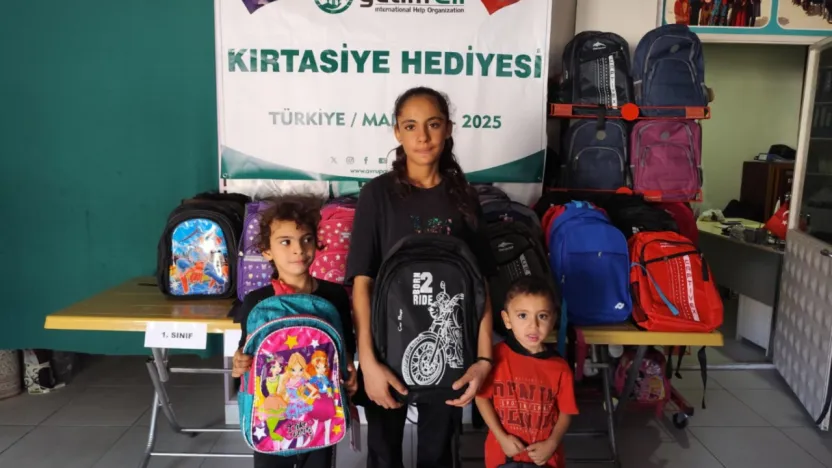 50 Öğrenciye Yeni Eğitim Yılında Kırtasiye Seti Hediye Edildi
