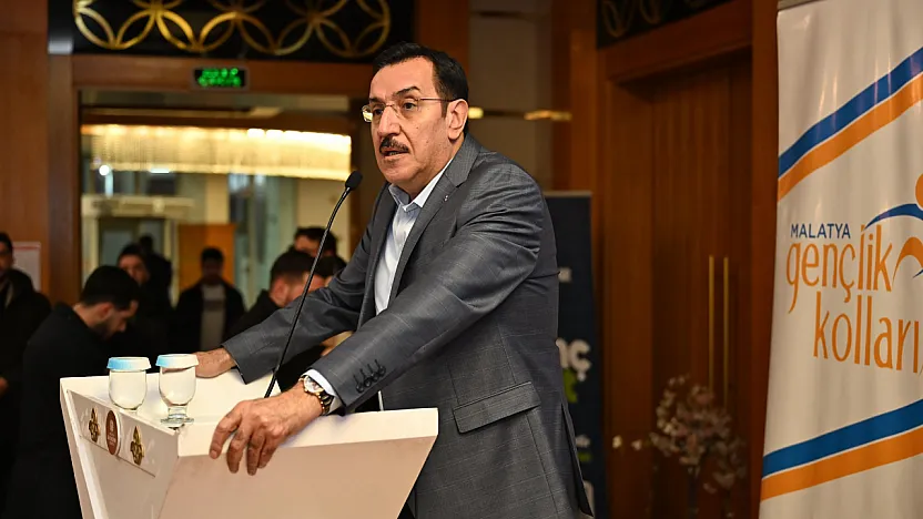 AK Gençlik Türkiye'nin Geleceğini Şekillendiriyor