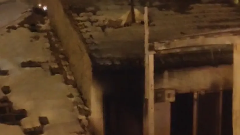 Alevler Evi Sardı, İtfaiye Son Anda Yetişti