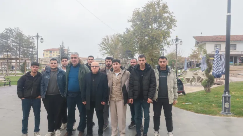 Anahtar Parti Battalgazi İlçe Başkanlığı Gençlerle Eski Malatya'da Buluştu