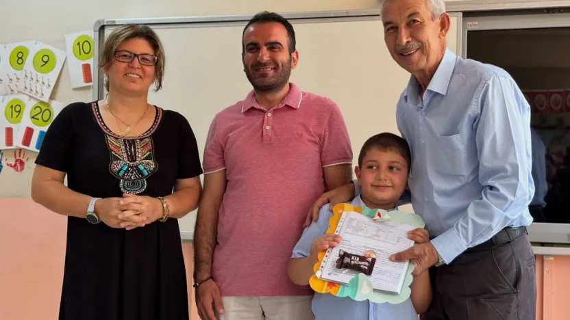 Arapgir'de Karne Heyecanı, Başkan Cömertoğlu Öğrencilerin Sevincine Ortak Oldu