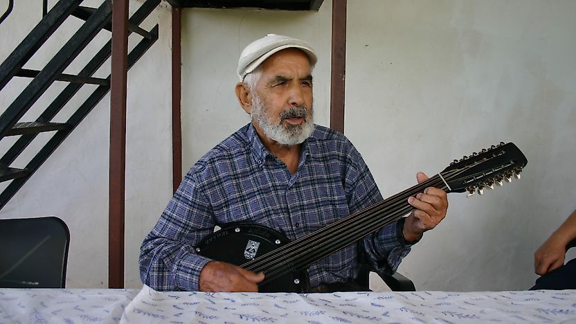 Arapgir'in Usta Sanatçısı Kadir Durak'a 90. Yaş Sürprizi