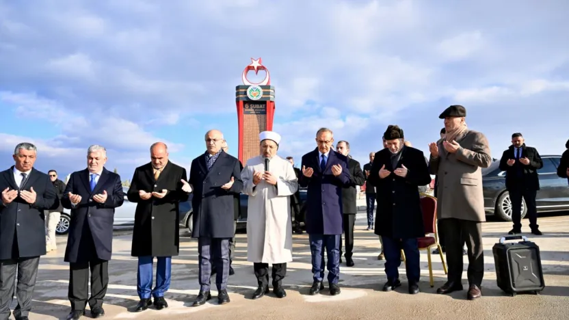 Arpaguş'tan Deprem Şehitliği'ne Anlamlı Ziyaret